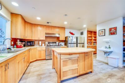 7761 Beacon Place NE #103, Bremerton, WA 98311 - Photo 33