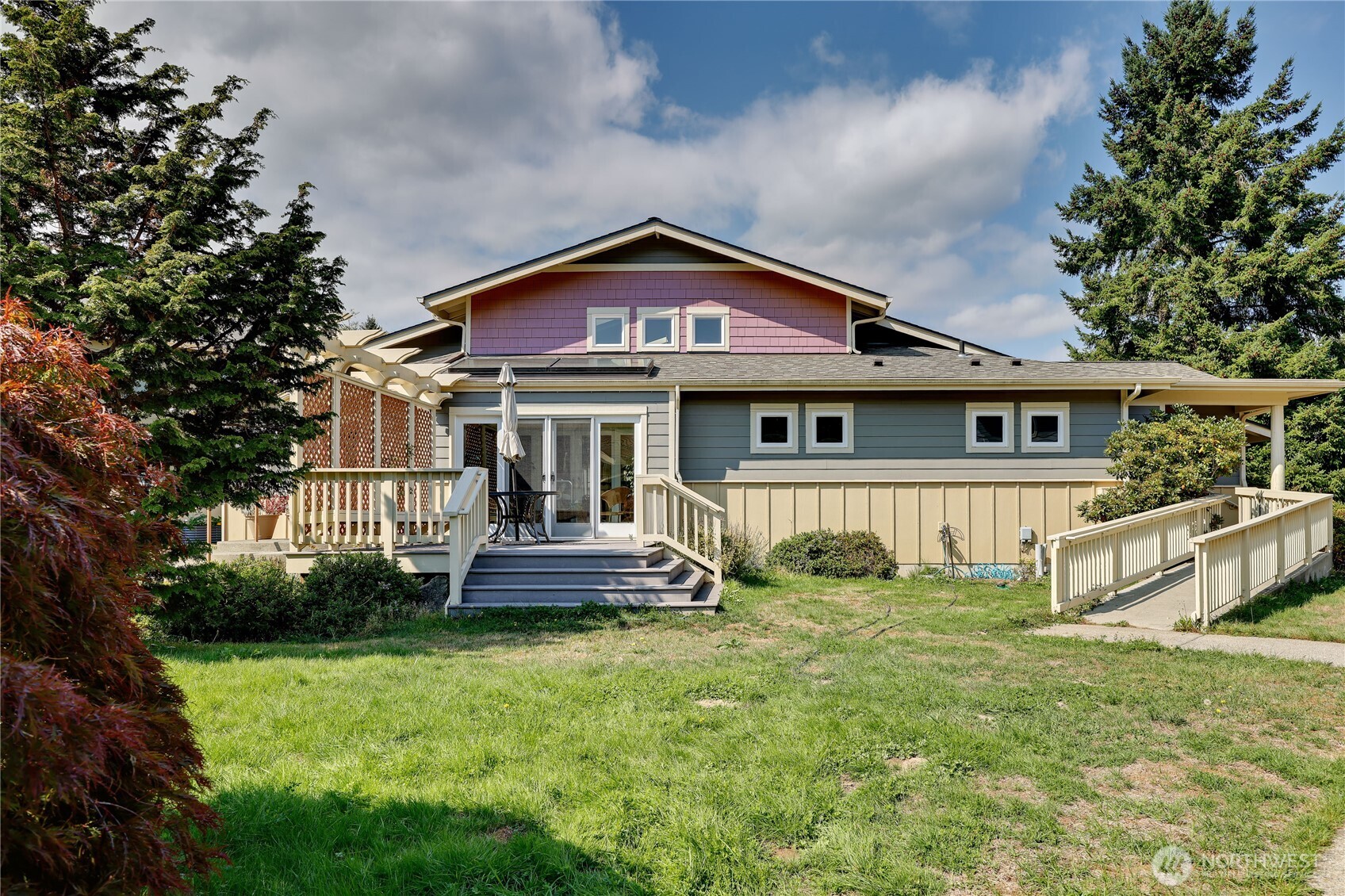 7761 Beacon Place NE #103, Bremerton, WA 98311