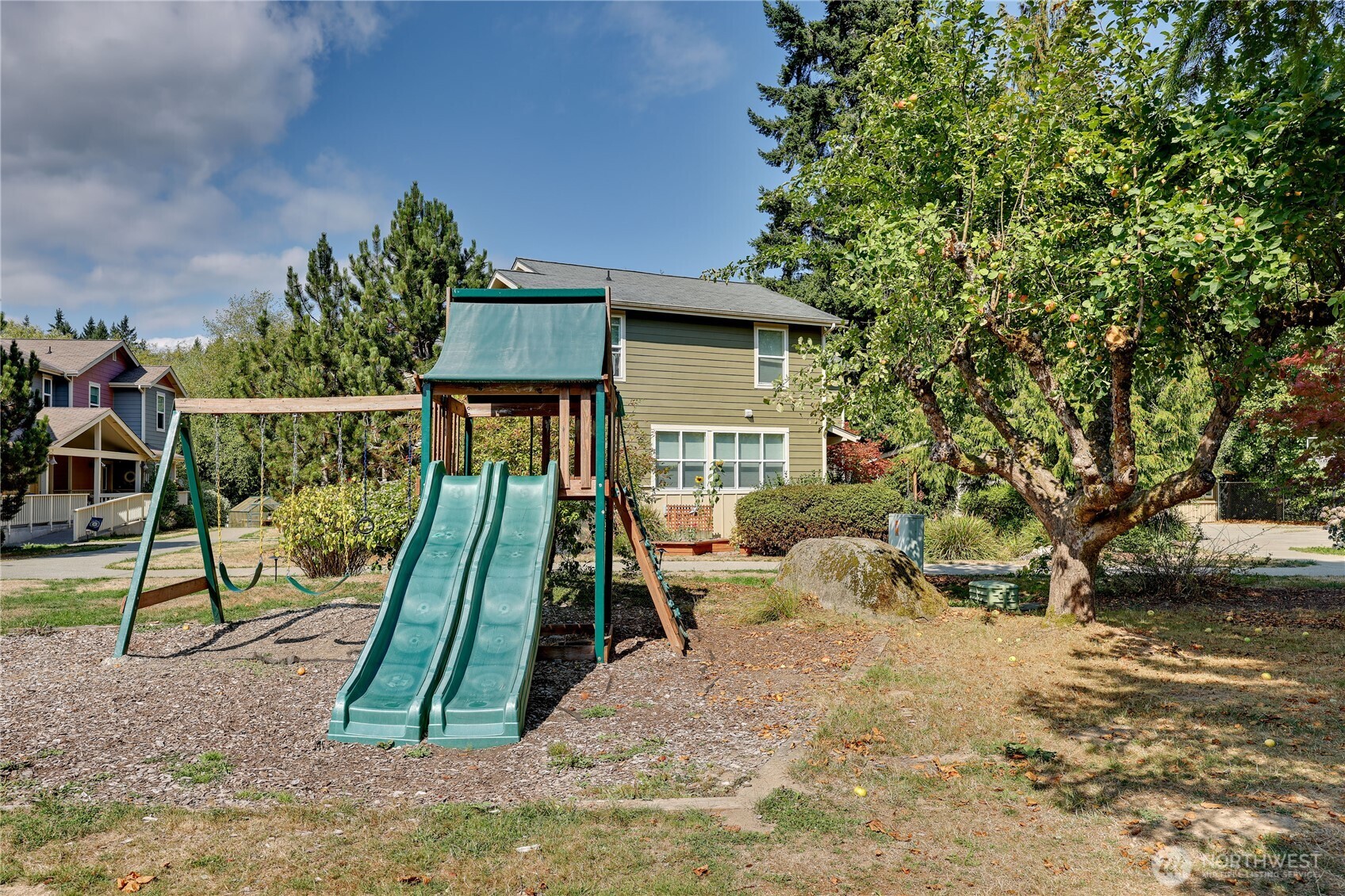 7761 Beacon Place NE #103, Bremerton, WA 98311