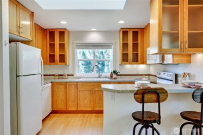 7761 Beacon Place NE #103, Bremerton, WA 98311 - Photo 8