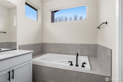 4279 Aberdeen Way NE, Renton, WA 98056 - Photo 24