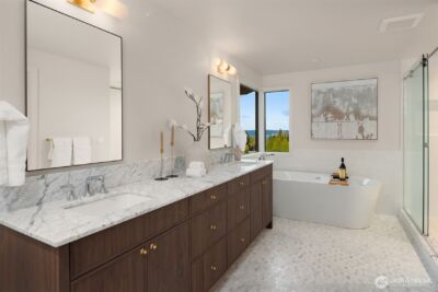 2627 96th Avenue NE, Clyde Hill, WA 98004 - Photo 26