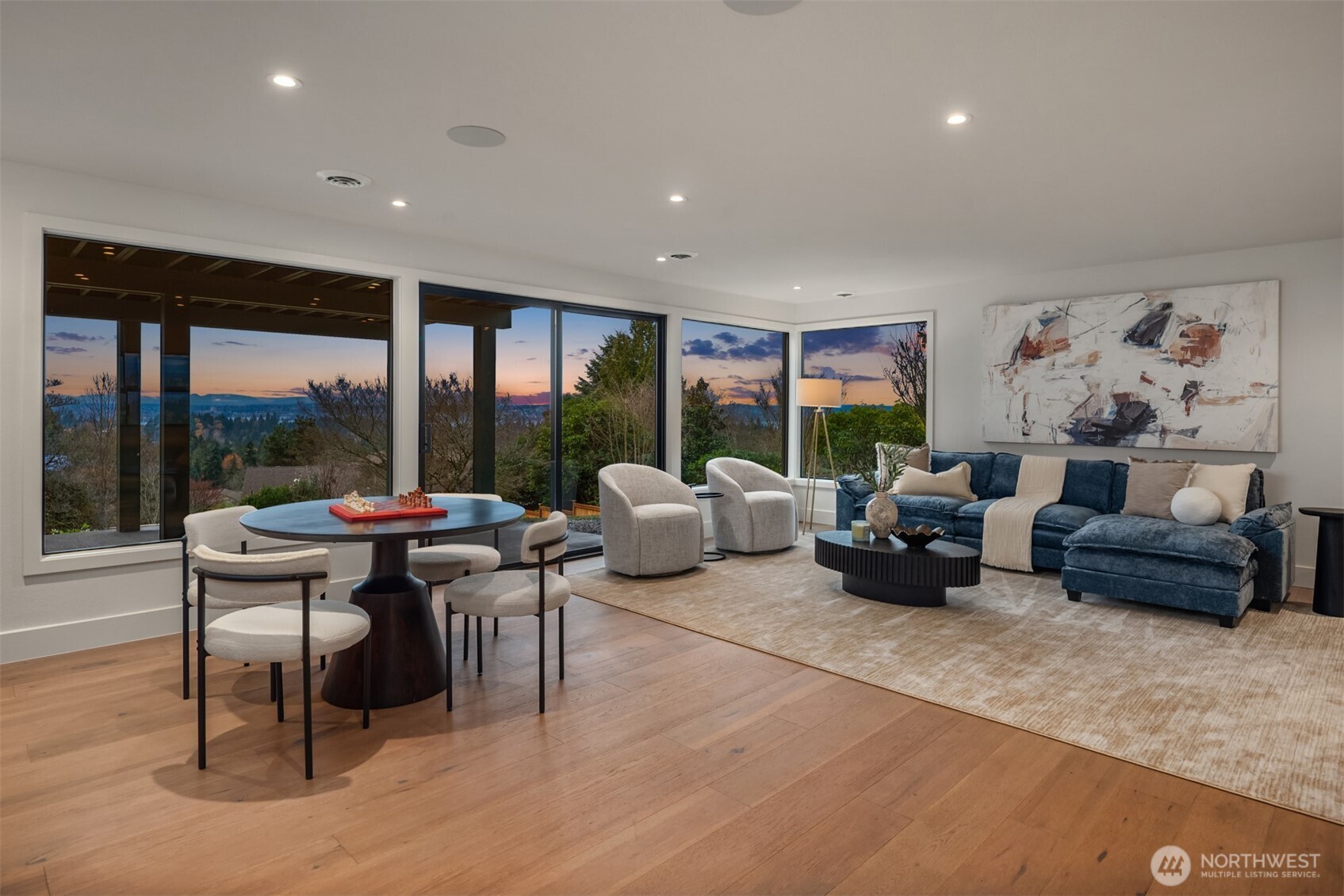 2627 96th Avenue NE, Clyde Hill, WA 98004