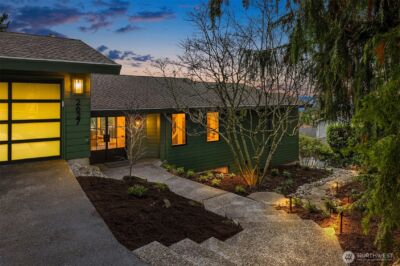 2627 96th Avenue NE, Clyde Hill, WA 98004 - Photo 3