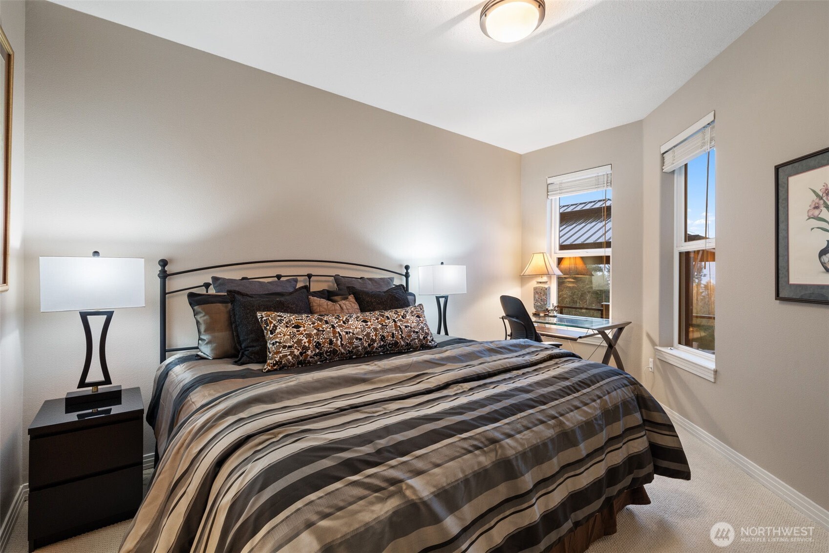 2305 NW Douglas Street , Camas, WA 98607