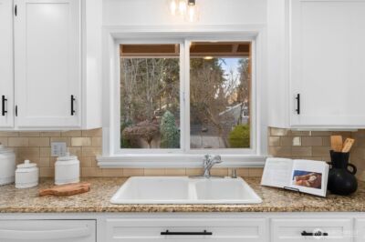 14423 75th Avenue NE, Kirkland, WA 98034-4930 - Photo 12