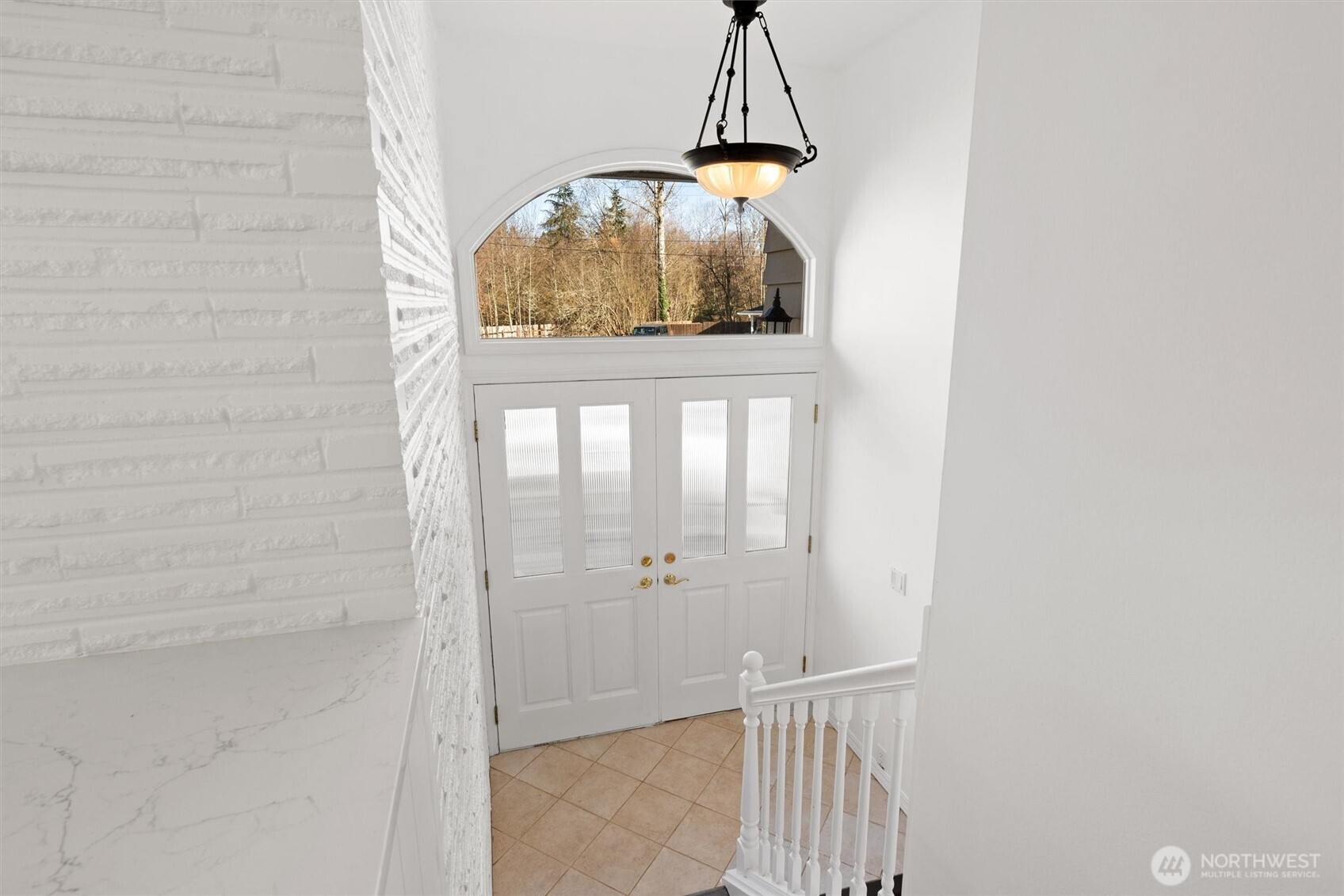 14423 75th Avenue NE, Kirkland, WA 98034-4930