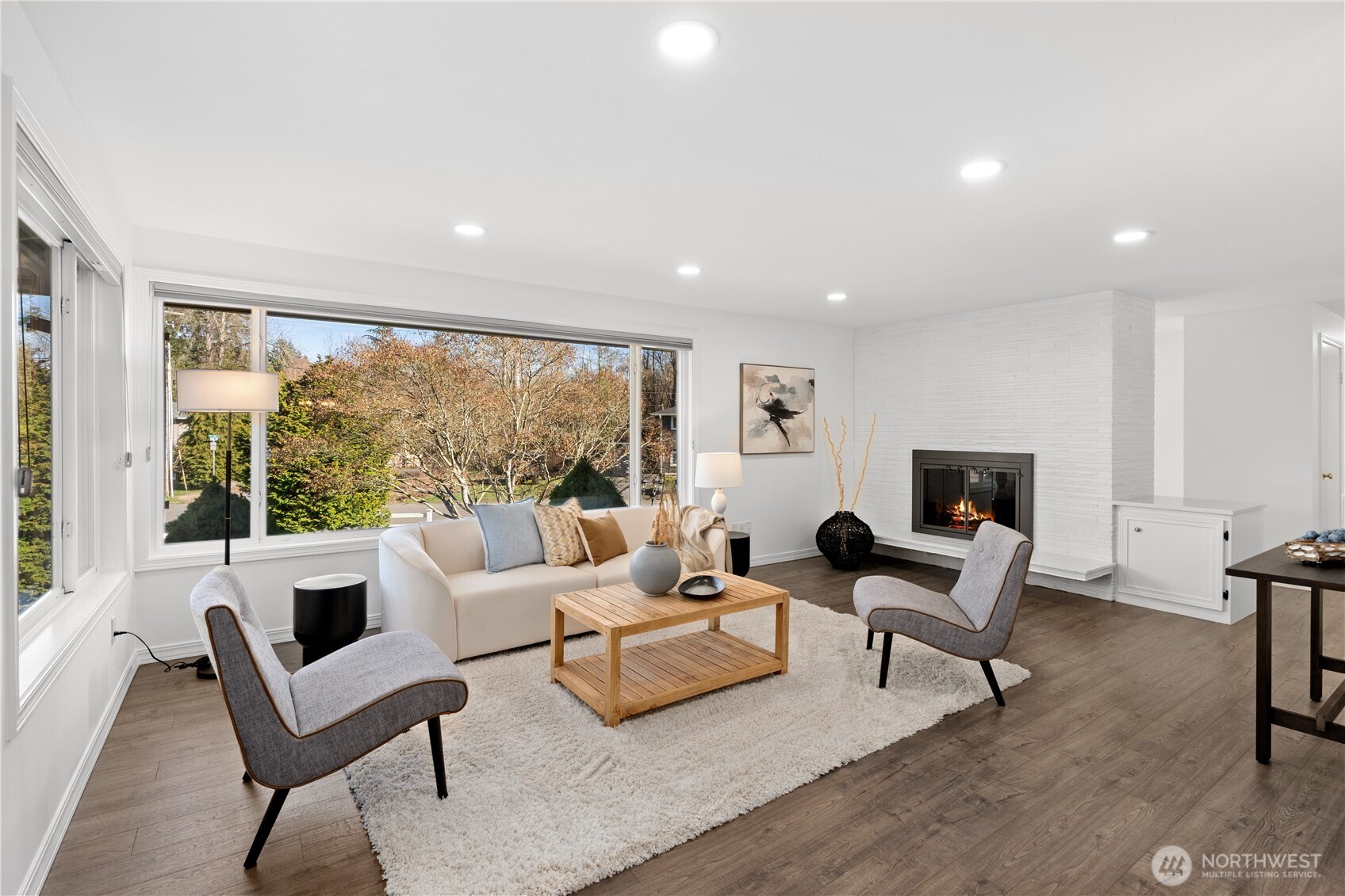 14423 75th Avenue NE, Kirkland, WA 98034-4930