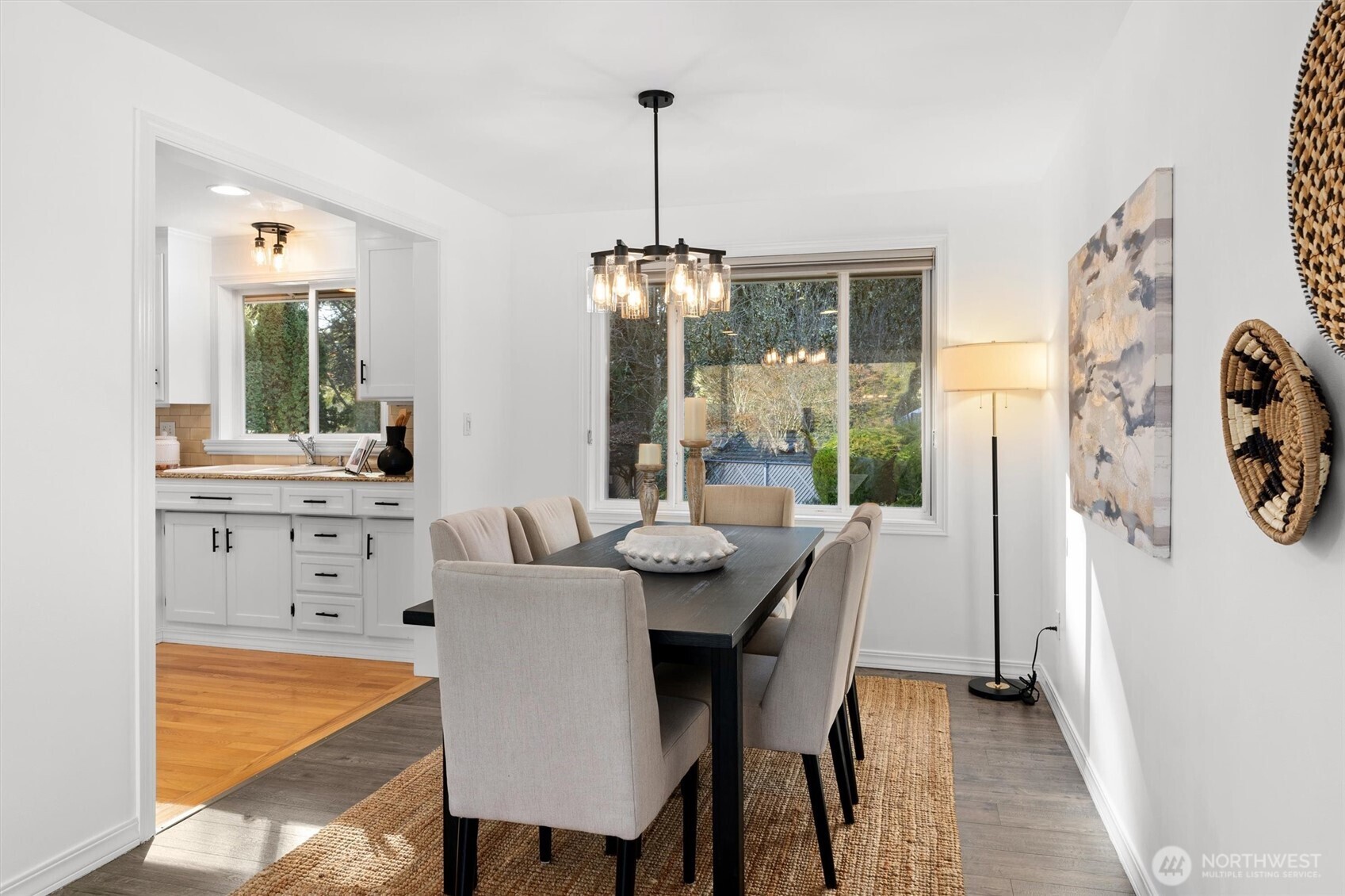 14423 75th Avenue NE, Kirkland, WA 98034-4930