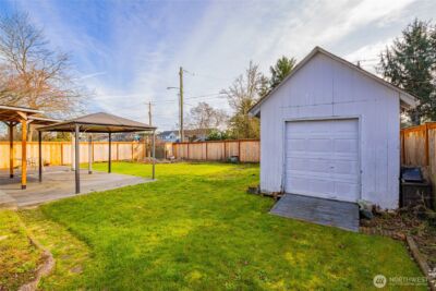 13005 10th Avenue Ct E, Tacoma, WA 98445 - Photo 29