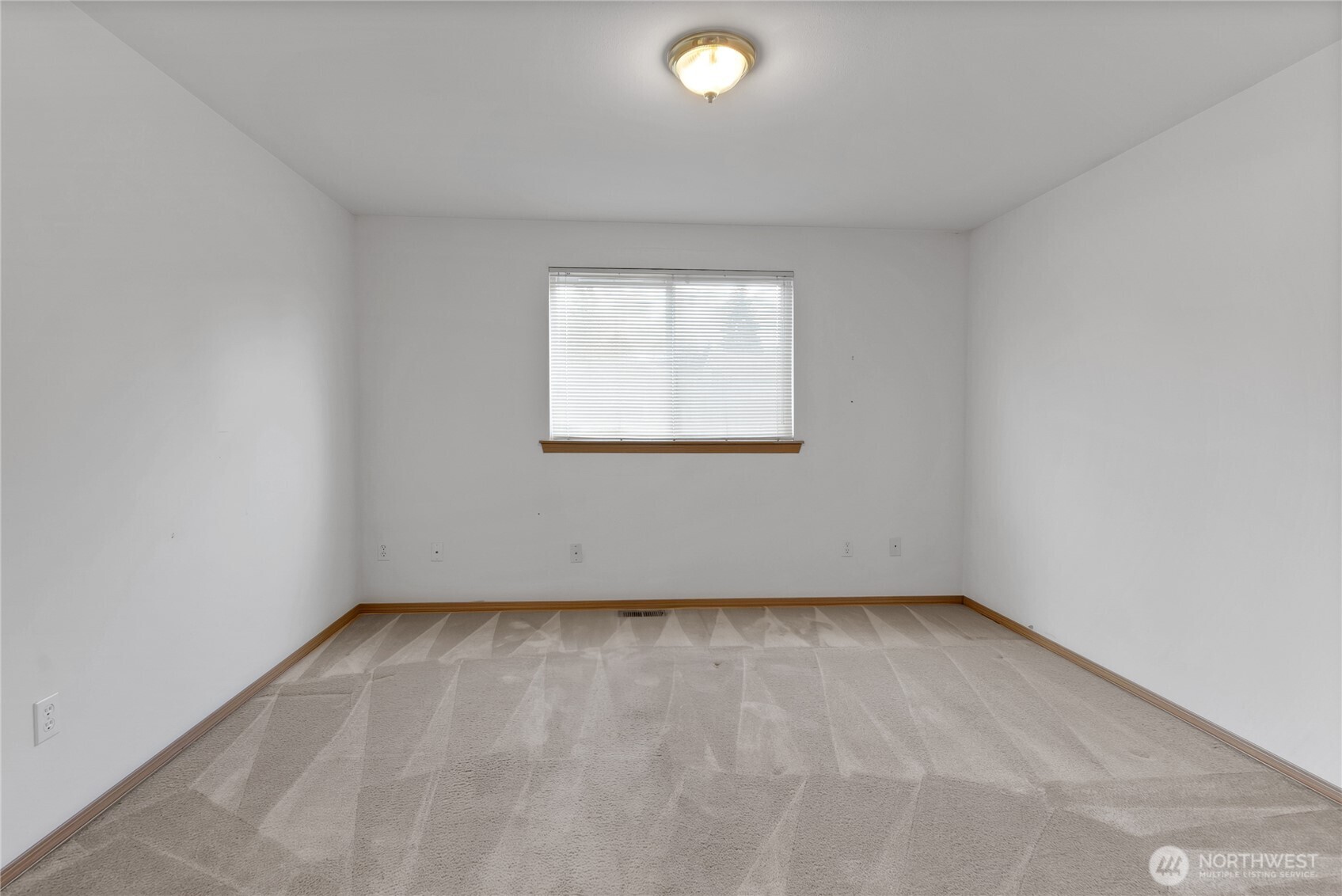 1310 E 60th Street , Tacoma, WA 98404