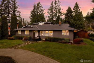 2855 245th Place SE, Sammamish, WA 98075 - Photo 2