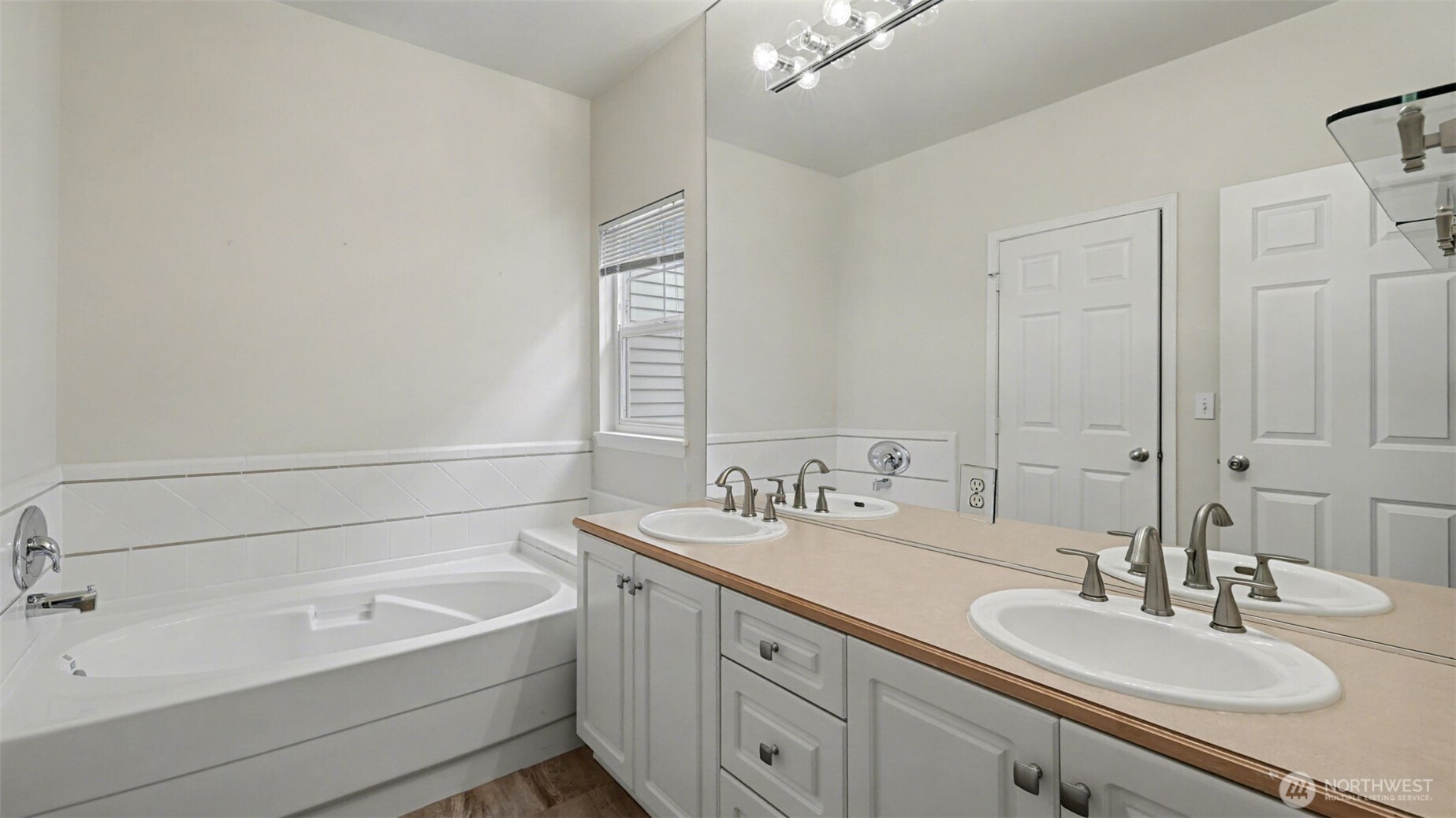 4714 Morris Avenue S, Renton, WA 98055