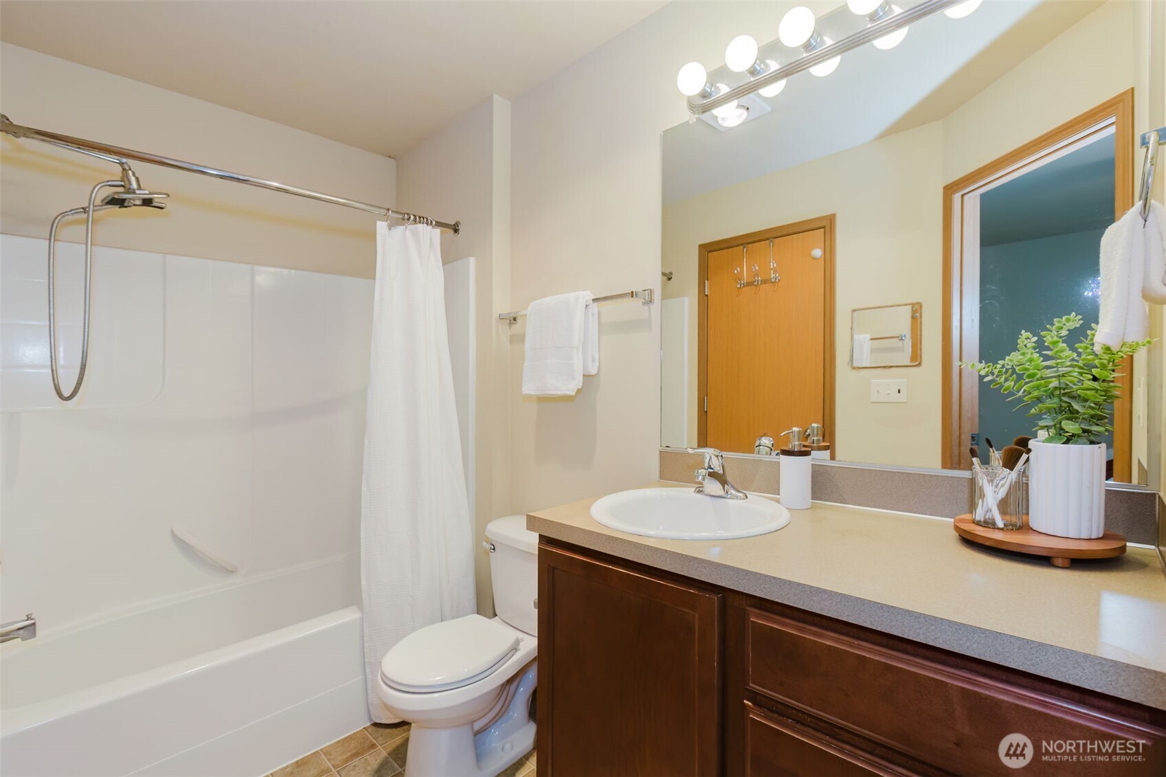 2652 Maryland Way E, Port Orchard, WA 98366