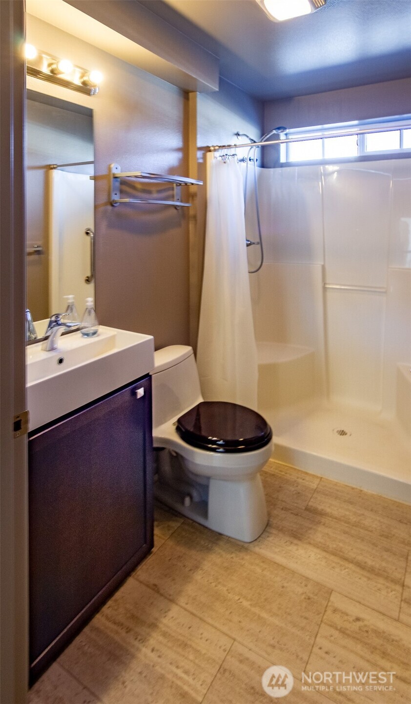 5686 Correll Drive #101, Ferndale, WA 98248