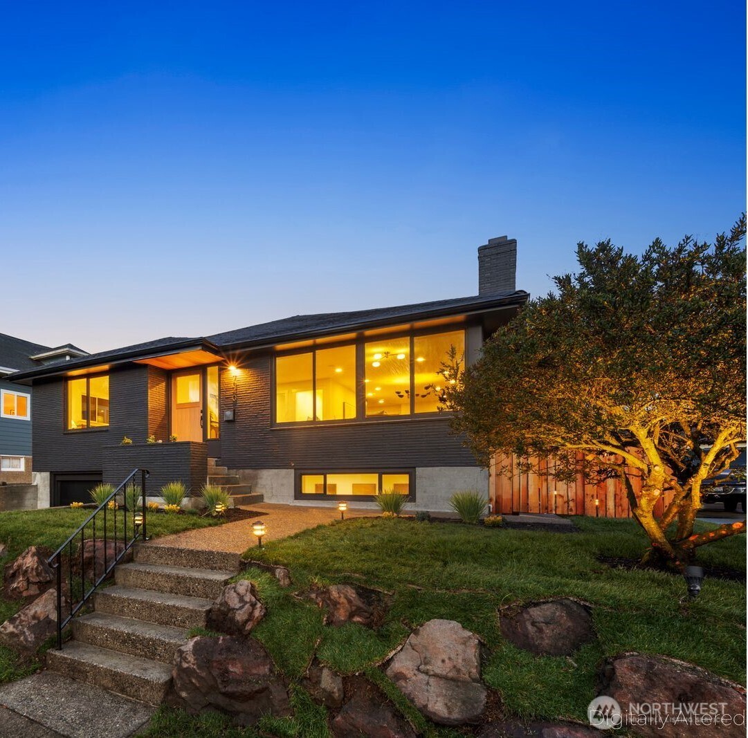 7040 16th Avenue NW, Seattle, WA 98117