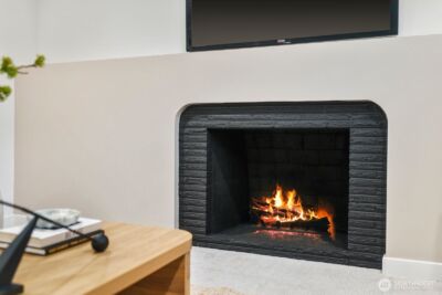 7040 16th Avenue NW, Seattle, WA 98117 - Photo 22