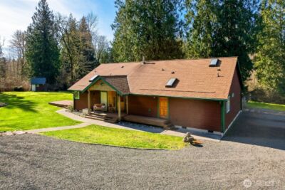 15828 234th Street SE, Woodinville, WA 98296
