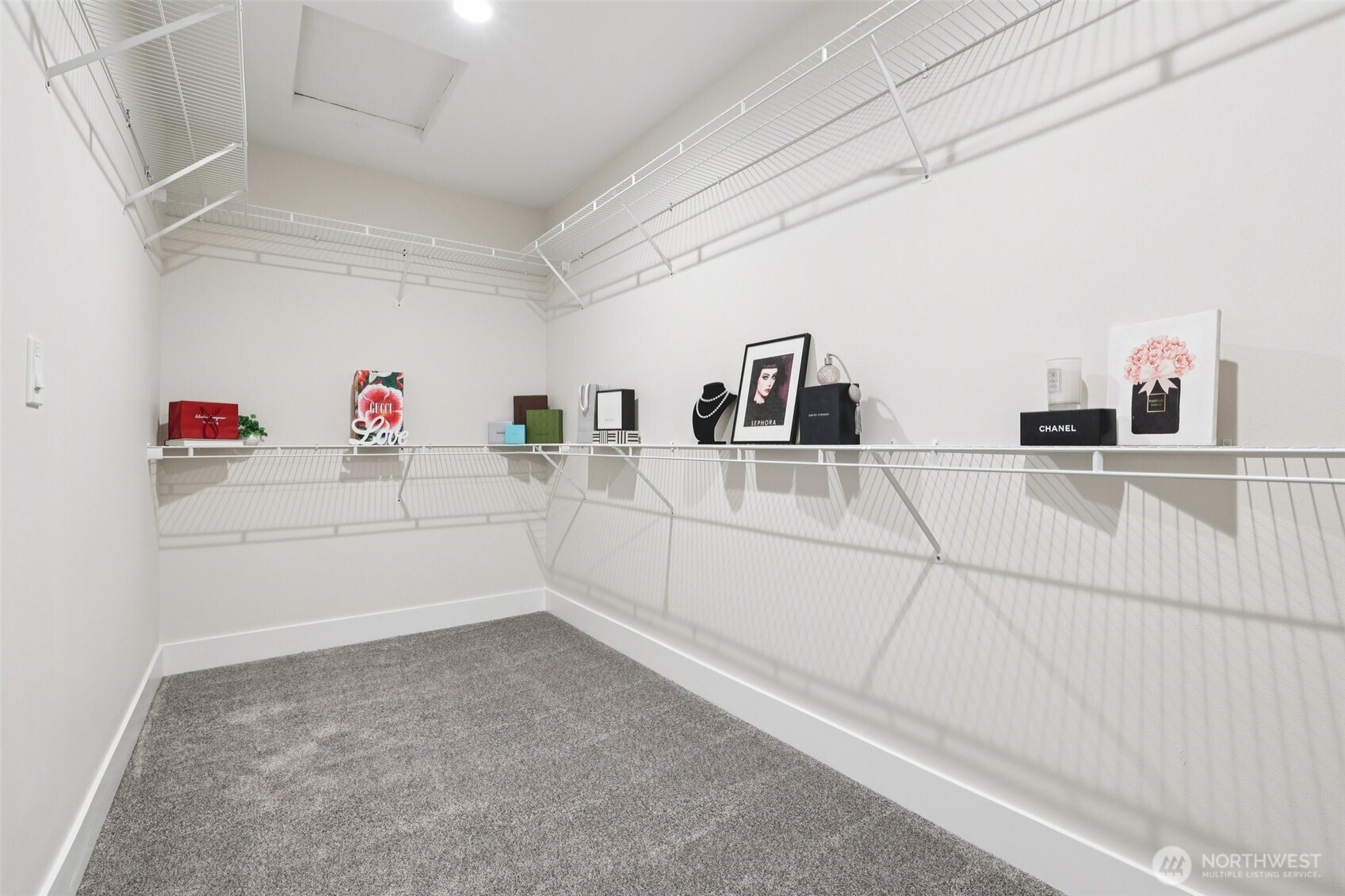 23801 100th Avenue SE, Kent, WA 98031