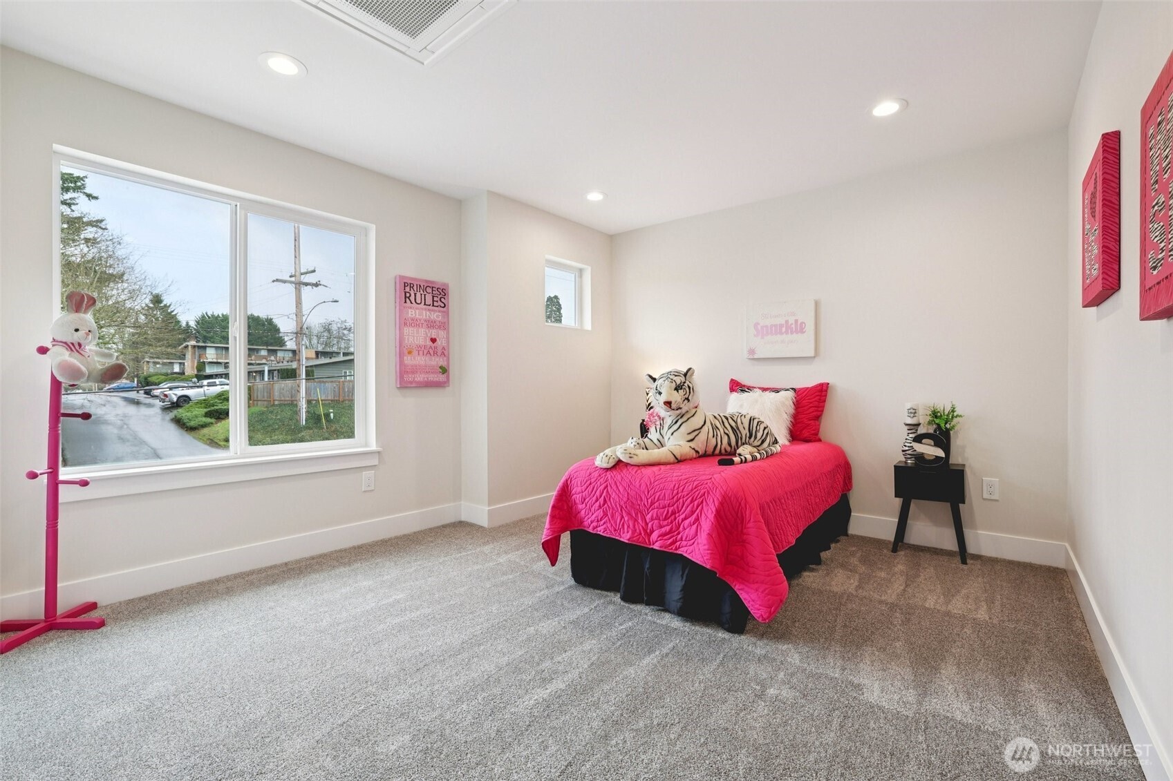 23801 100th Avenue SE, Kent, WA 98031