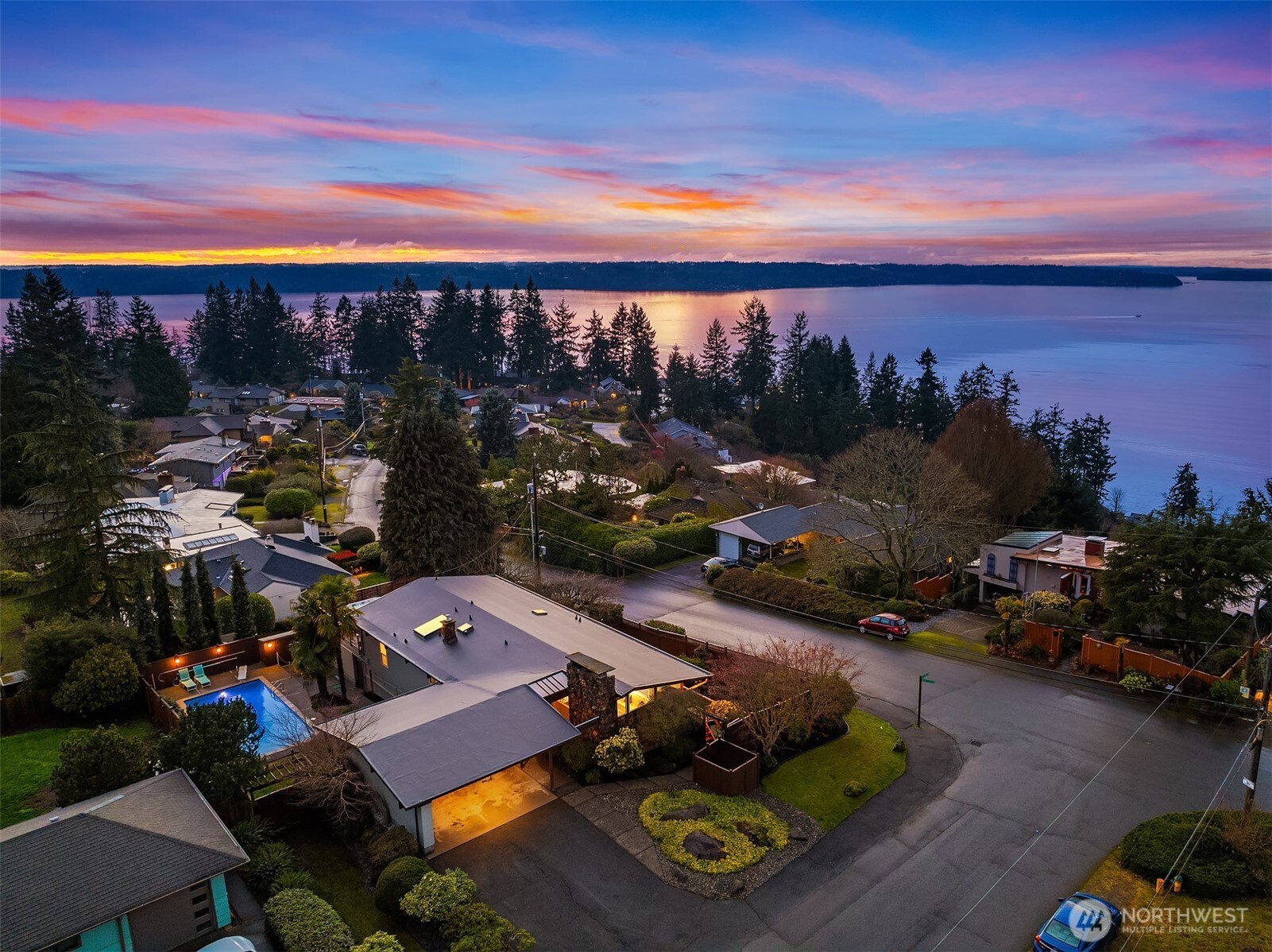 16705 27th Avenue SW, Burien, WA 98166