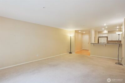 12034 15th Avenue NE #204, Seattle, WA 98125 - Photo 8