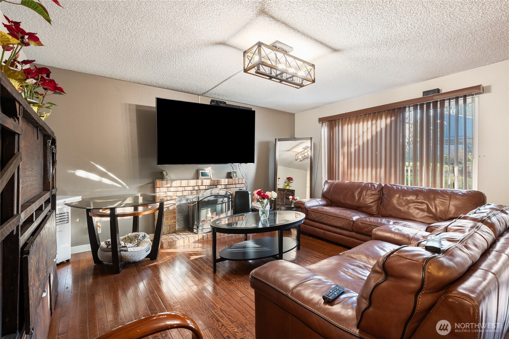 3201 S 208th Street , SeaTac, WA 98198