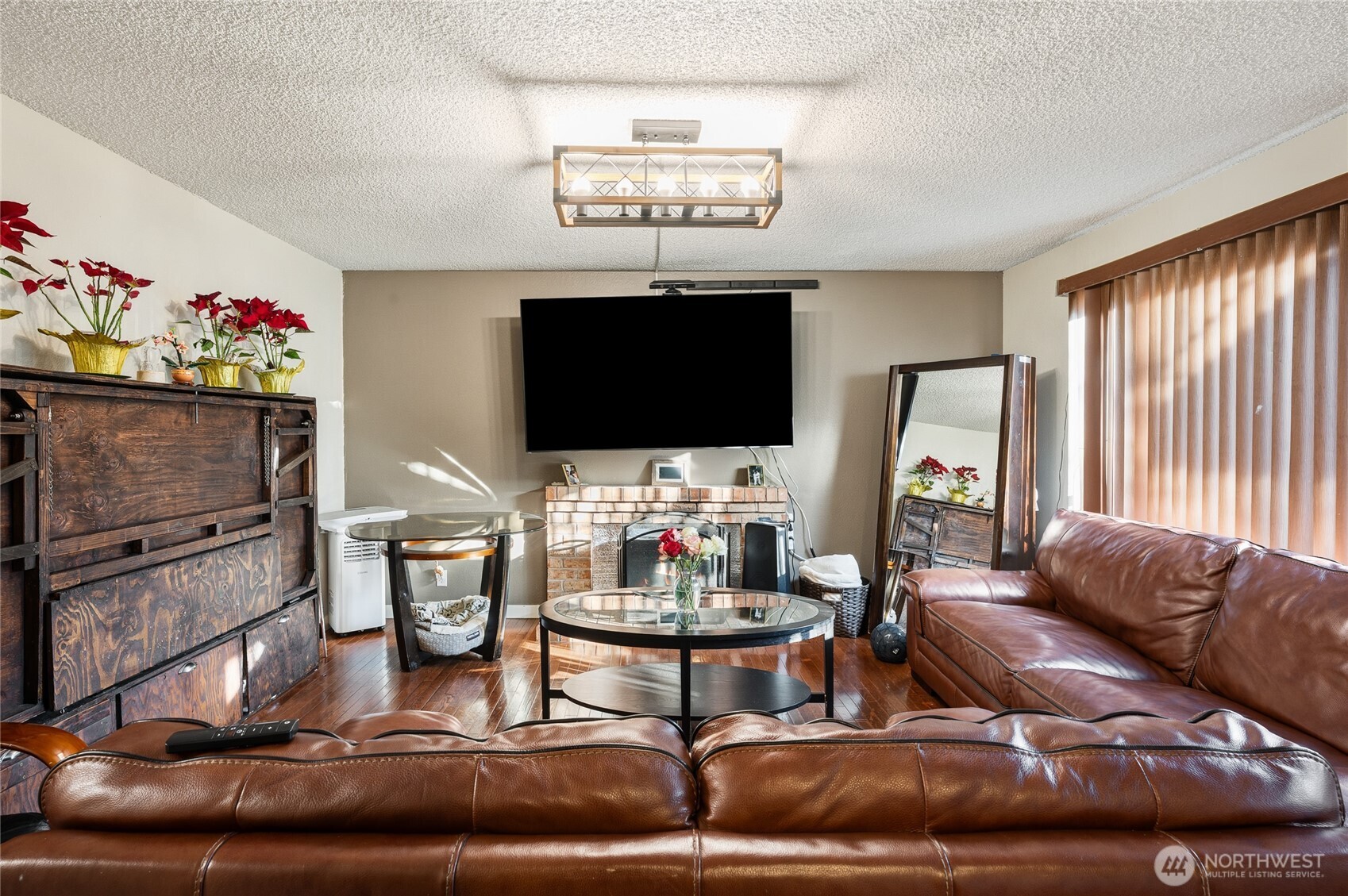 3201 S 208th Street , SeaTac, WA 98198