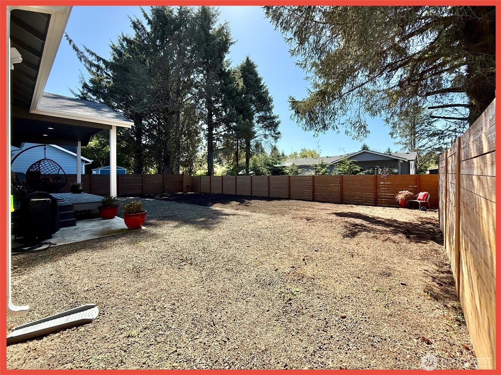 247 Clover Creek Avenue NW, Ocean Shores, WA 98569