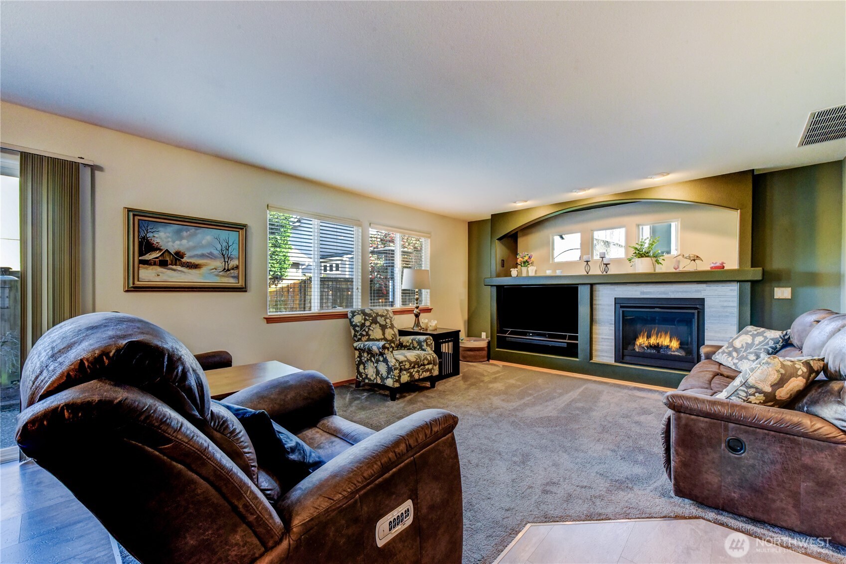 1523 151st Street SW, Lynnwood, WA 98087