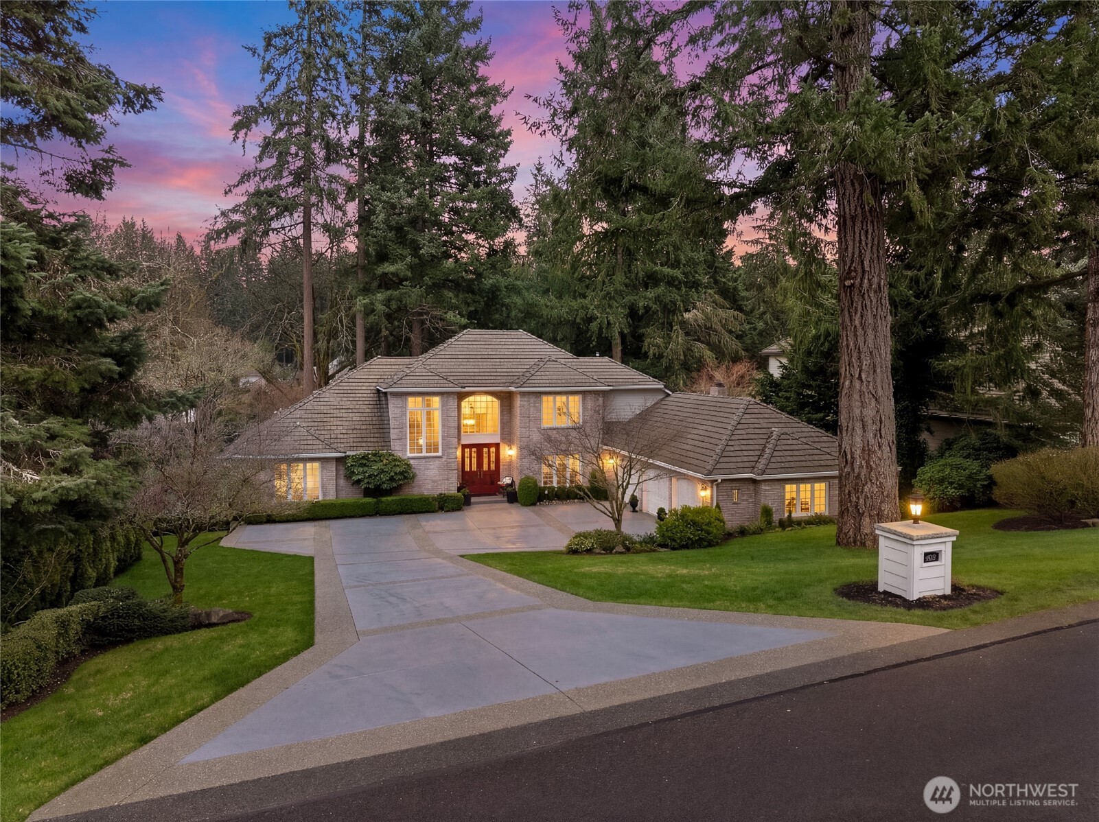 12921 53rd Avenue NW, Gig Harbor, WA 98332