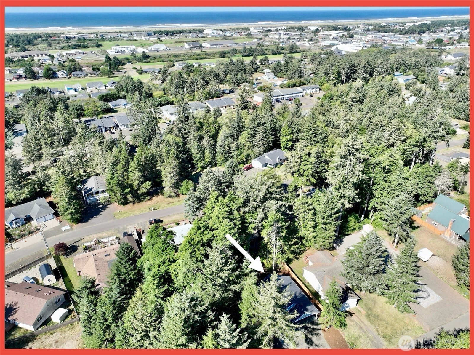 611 Weatherwax Loop NE, Ocean Shores, WA 98569