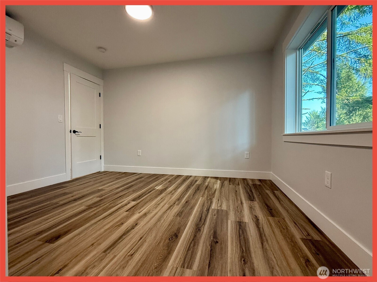 611 Weatherwax Loop NE, Ocean Shores, WA 98569