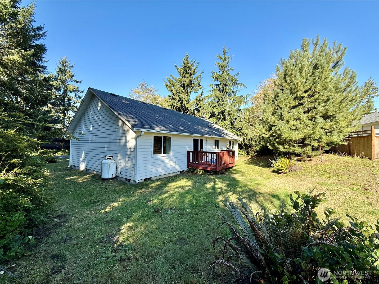 736 Duck Lake Drive SE, Ocean Shores, WA 98569