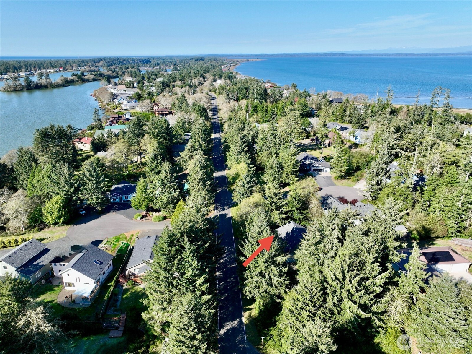 736 Duck Lake Drive SE, Ocean Shores, WA 98569