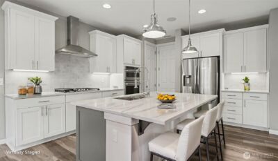 18847 SE 123rd Place , Renton, WA 98058 - Photo 2