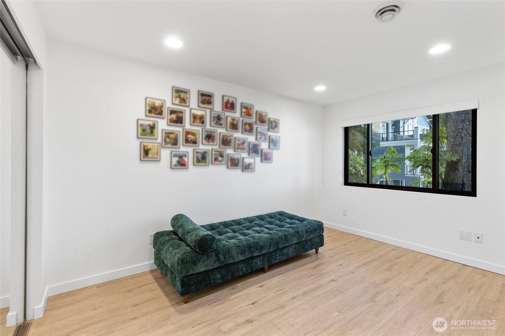 1067 Cavalero Road , Camano Island, WA 98282