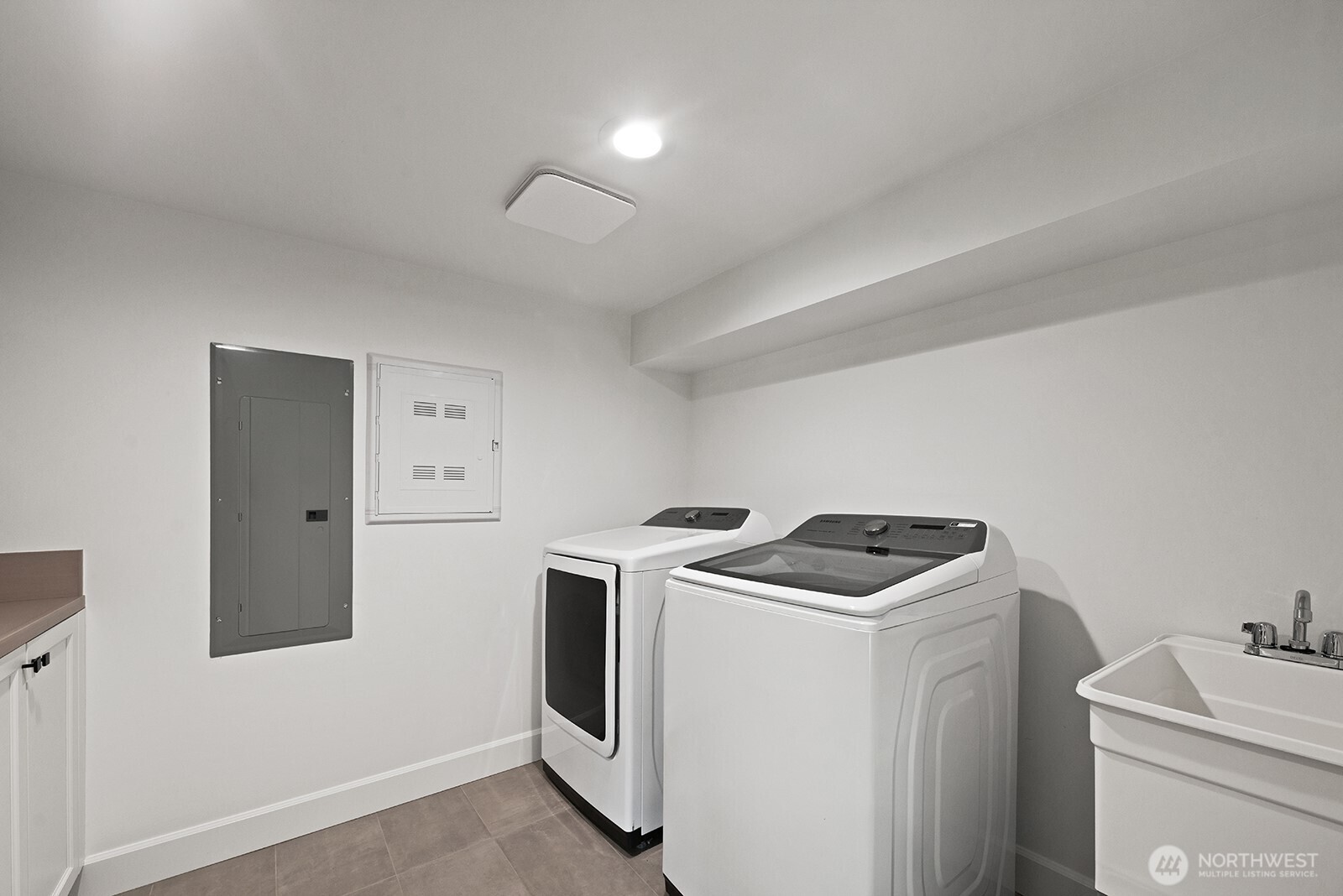 7511 41st Avenue NE, Seattle, WA 98115