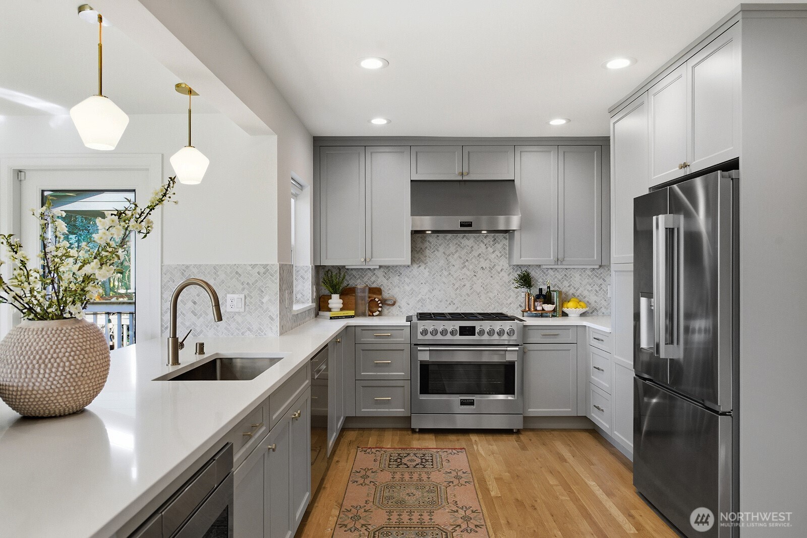 7511 41st Avenue NE, Seattle, WA 98115