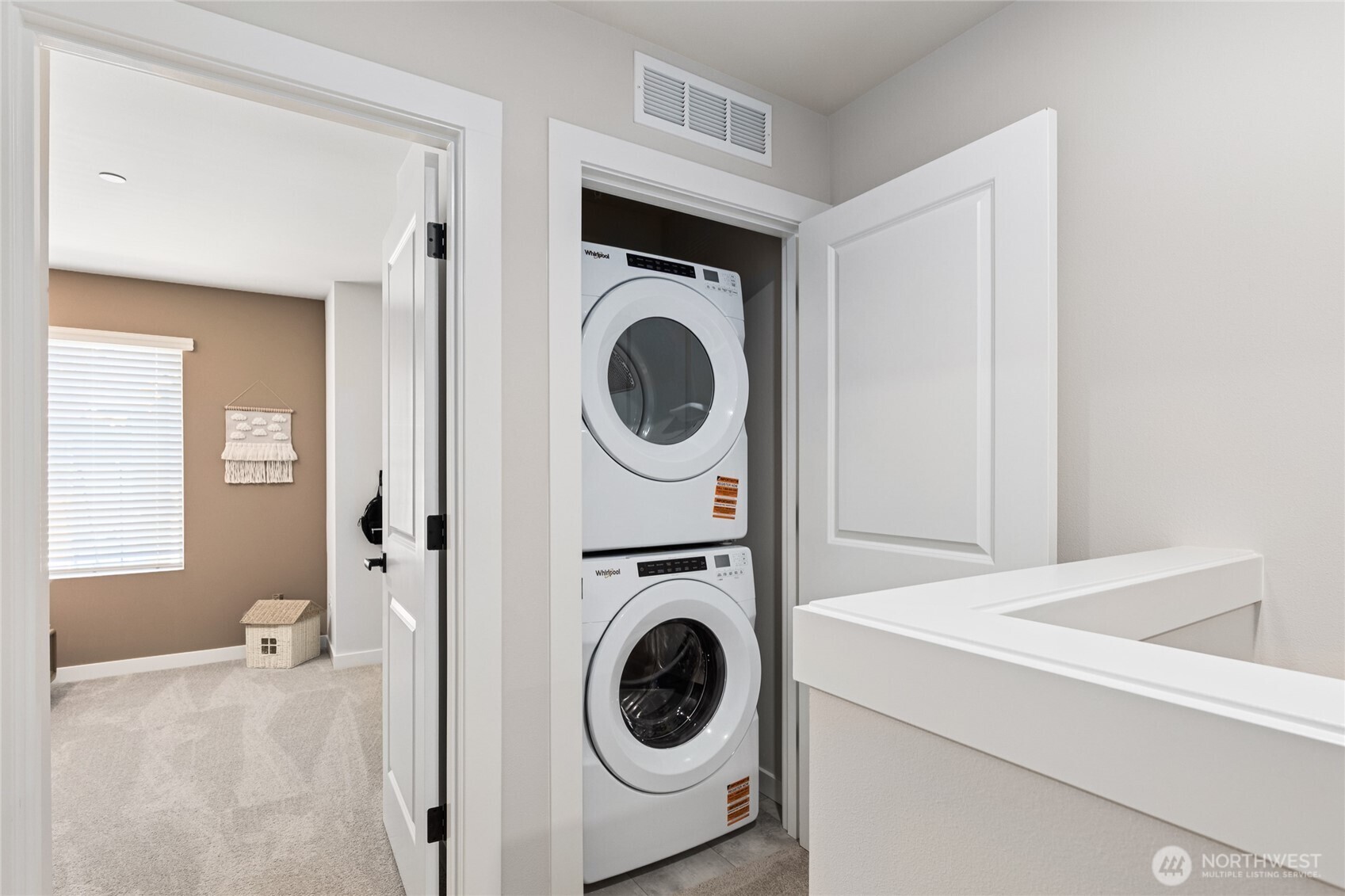 16111 36TH Avenue W #J3, Lynnwood, WA 98087