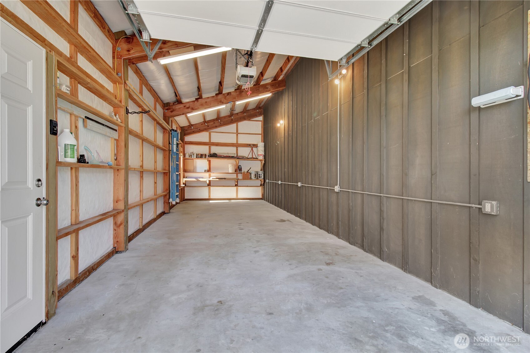 177 S Sunrise Boulevard , Camano Island, WA 98282