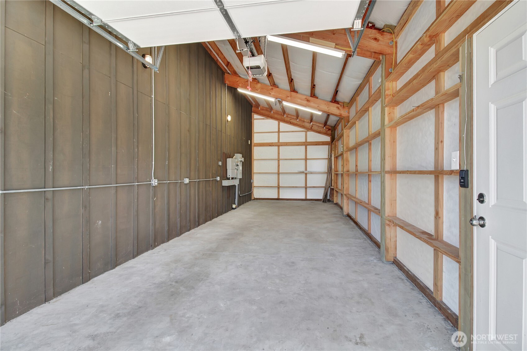 177 S Sunrise Boulevard , Camano Island, WA 98282