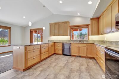 177 S Sunrise Boulevard , Camano Island, WA 98282 - Photo 5