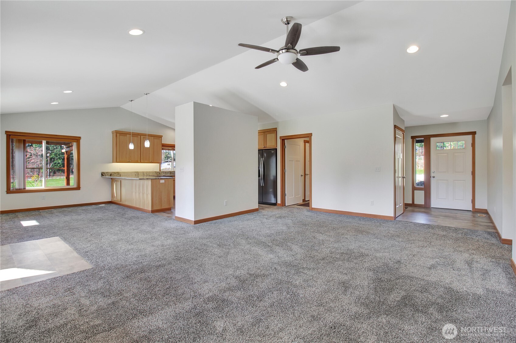 177 S Sunrise Boulevard , Camano Island, WA 98282