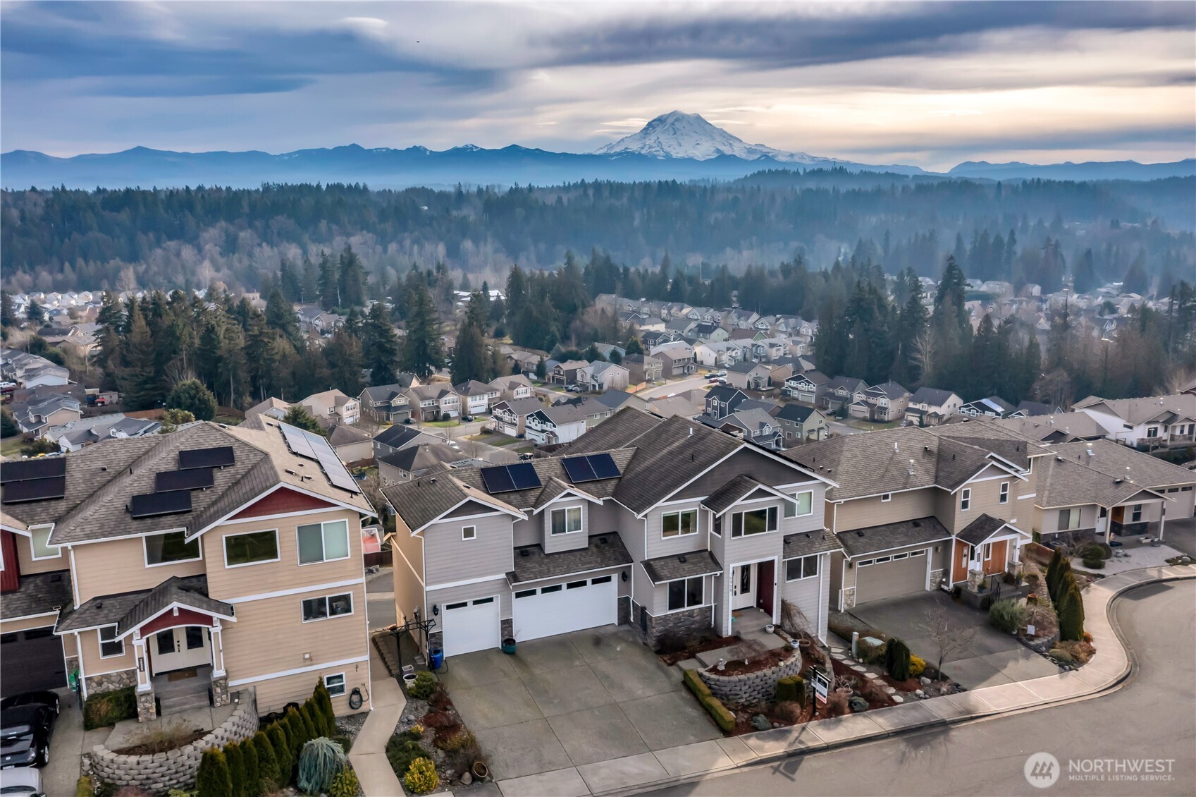 10908 177th Avenue Ct E, Bonney Lake, WA 98391