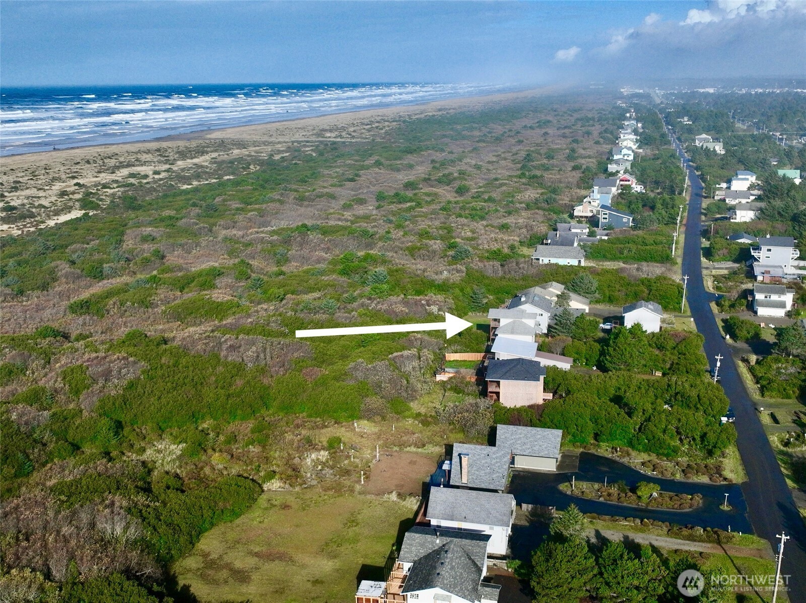 317 Sand Dune Avenue SW, Ocean Shores, WA 98569