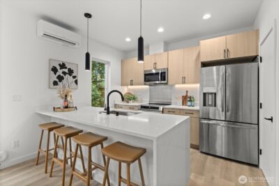 6530 18th Avenue SW #B, Seattle, WA 98106 - Photo 4