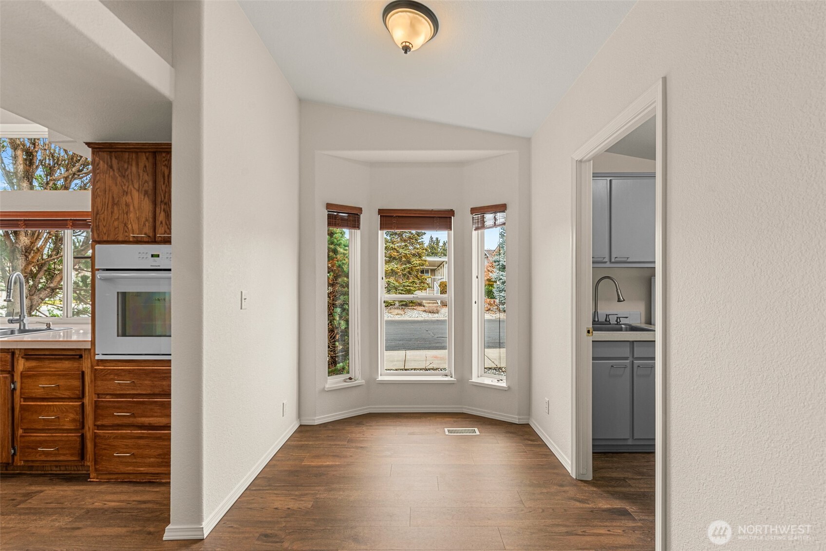 502 Songbrook Drive , East Wenatchee, WA 98802