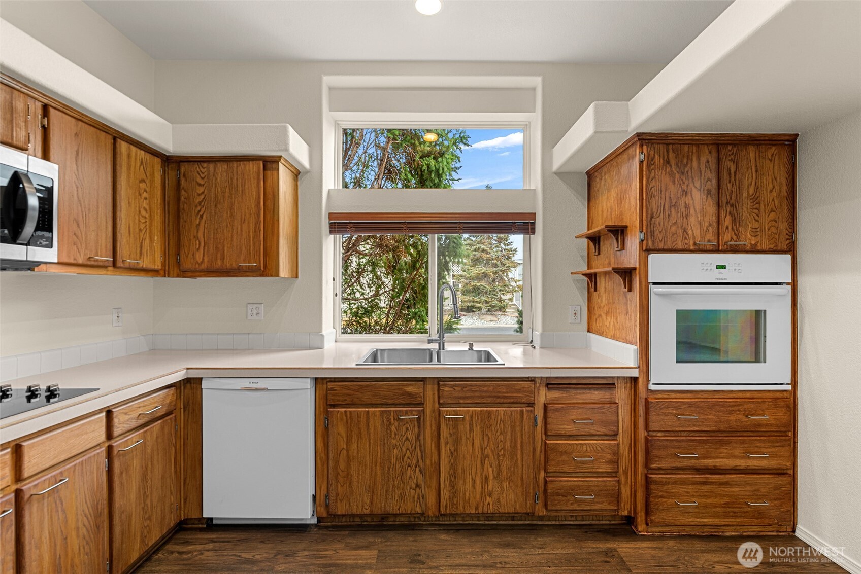 502 Songbrook Drive , East Wenatchee, WA 98802