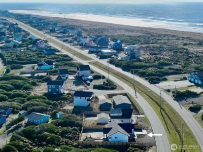 1046 Ocean Shores Boulevard , Ocean Shores, WA 98569 - Photo 13